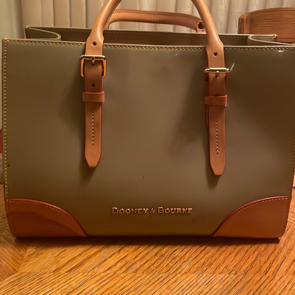 dooney n bourke bag